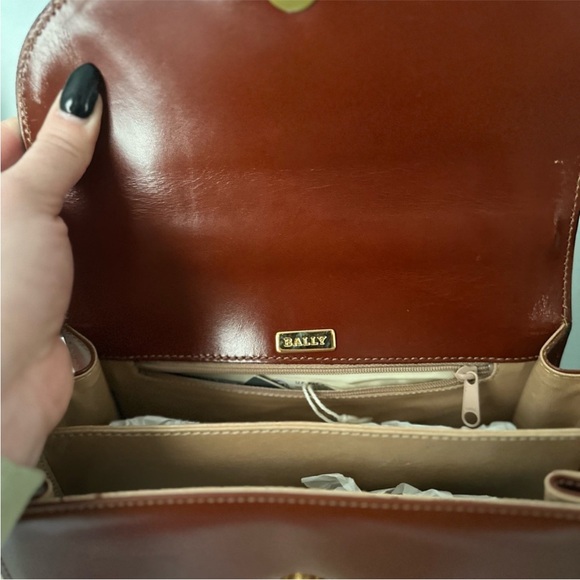 Bally NEW vintage leather satchel / top handle bag new with Bally strap - Picture 9 of 11